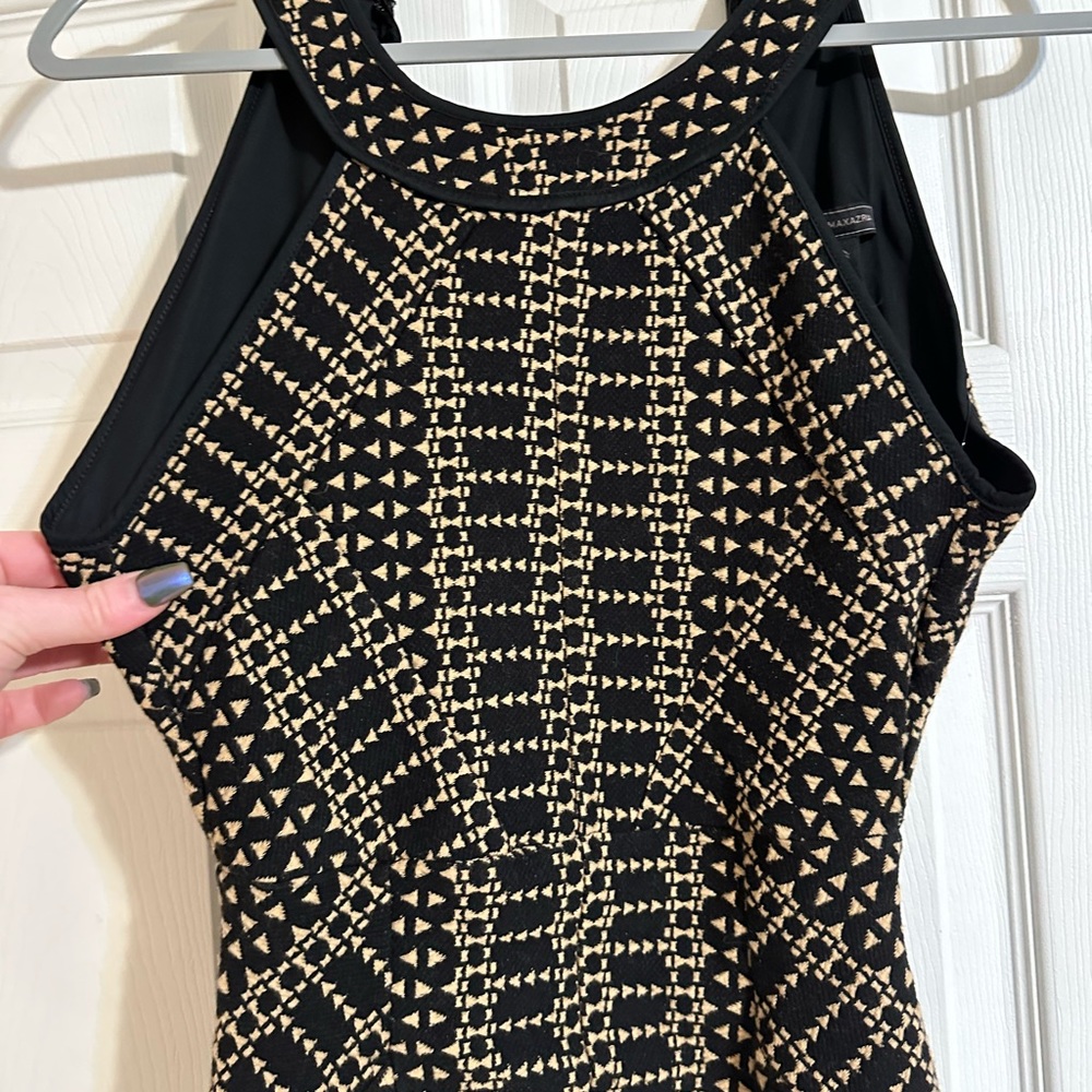 Bcbgmaxazria dress  form fitting xs cocktail dress
